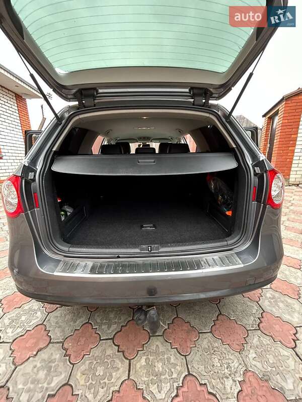 Універсал Volkswagen Passat 2006 в Харкові