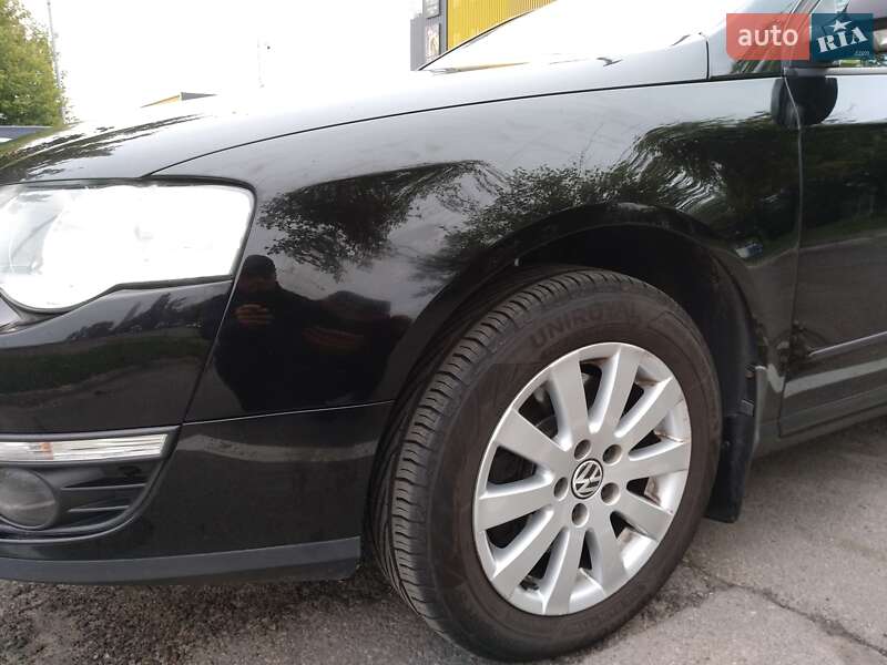 Седан Volkswagen Passat 2008 в Киеве
