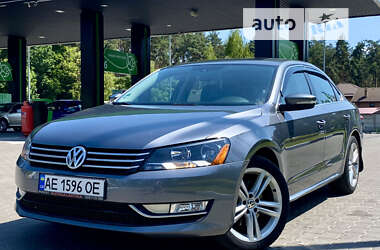 Седан Volkswagen Passat 2013 в Ірпені
