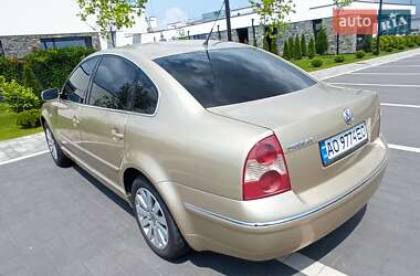 Седан Volkswagen Passat 2001 в Мукачевому