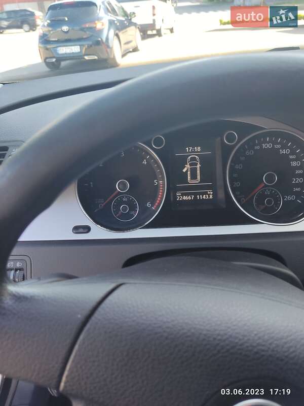 Универсал Volkswagen Passat 2010 в Хмельницком