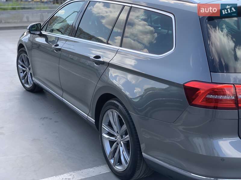 Універсал Volkswagen Passat 2015 в Львові