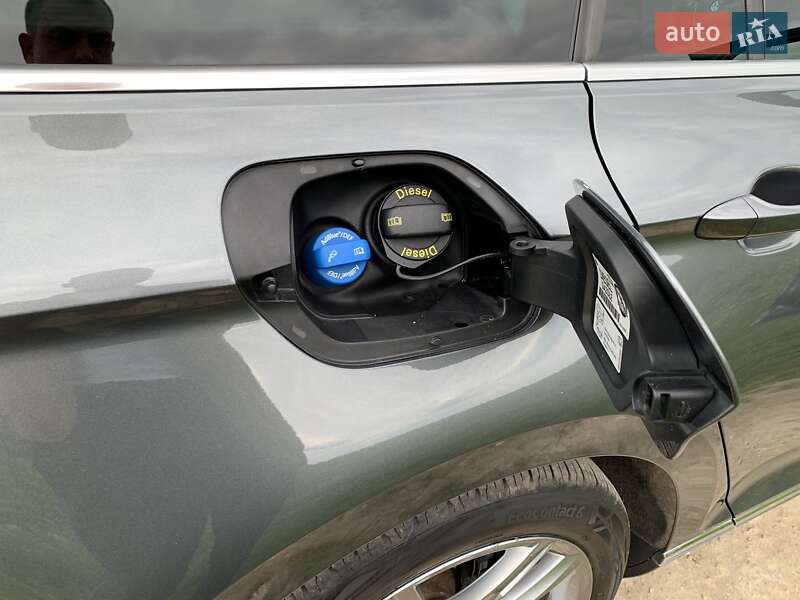 Універсал Volkswagen Passat 2015 в Львові