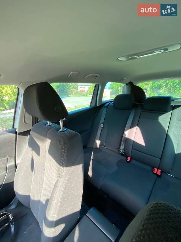 Универсал Volkswagen Passat 2007 в Буске