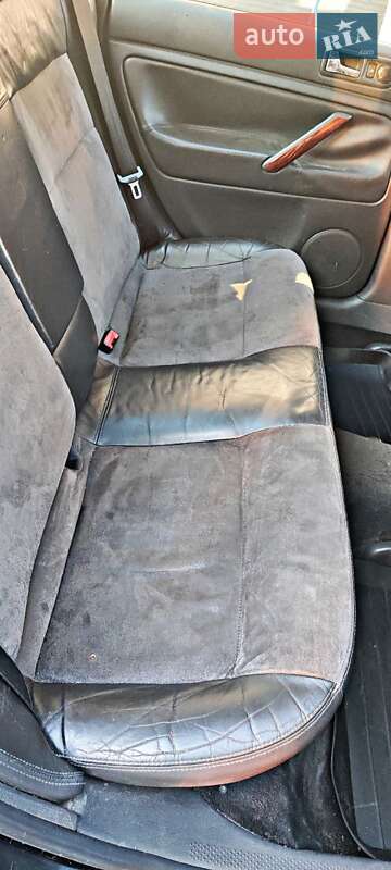 Седан Volkswagen Passat 2005 в Киеве