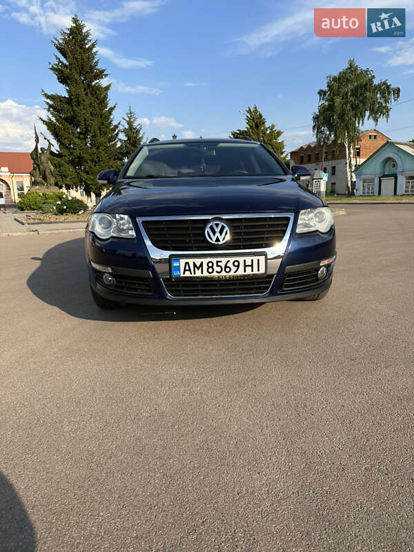Универсал Volkswagen Passat 2010 в Овруче