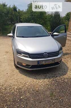 Седан Volkswagen Passat 2012 в Херсоне