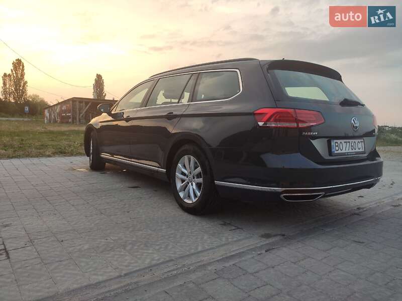 Універсал Volkswagen Passat 2017 в Тернополі