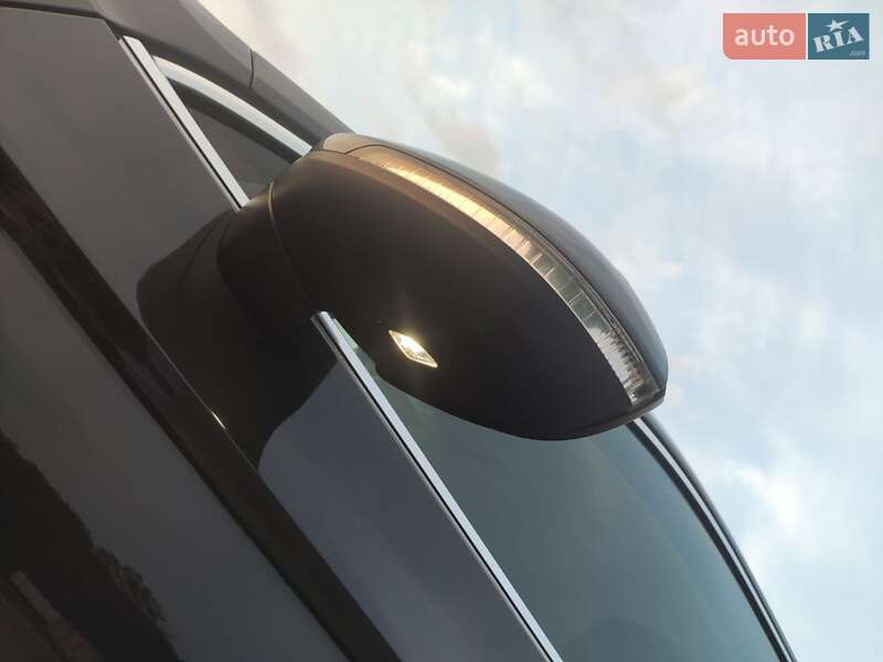 Універсал Volkswagen Passat 2017 в Тернополі