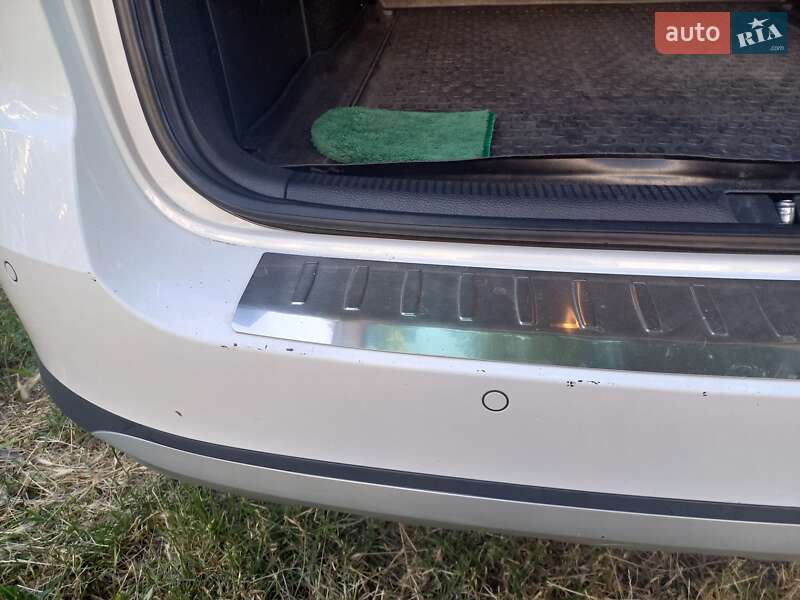 Універсал Volkswagen Passat 2013 в Одесі