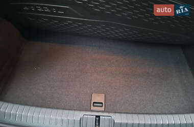 Седан Volkswagen Passat 2016 в Львове