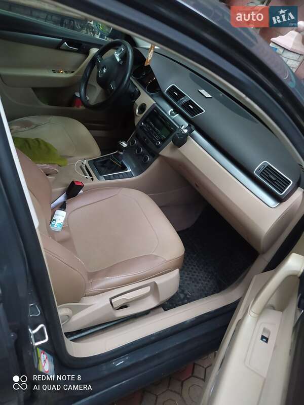 Универсал Volkswagen Passat 2012 в Каменец-Подольском фото 10 Универсал Volkswagen Passat 2012 в Каменец-Подольском