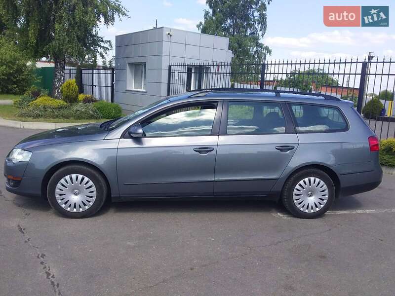 Універсал Volkswagen Passat 2007 в Сумах