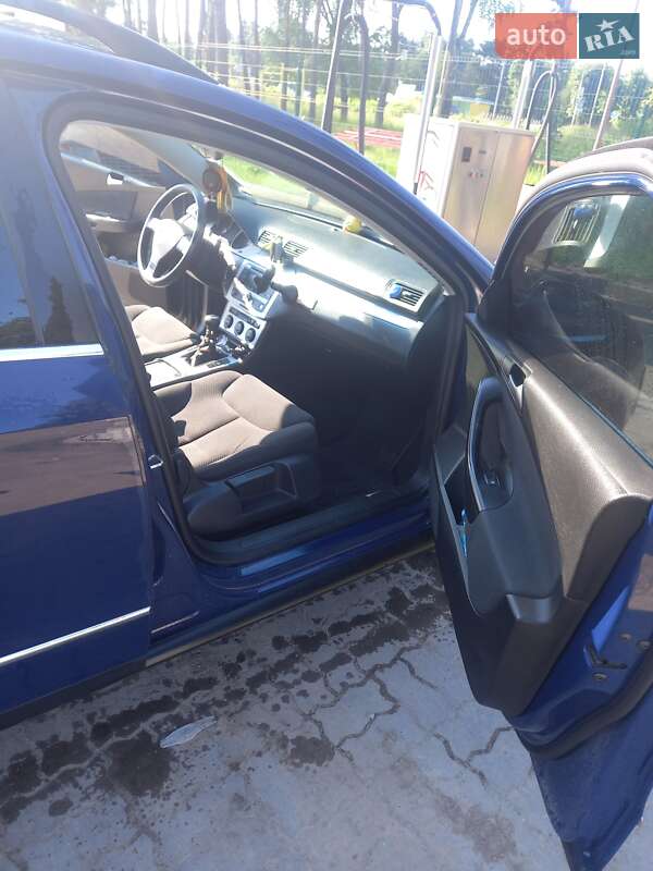 Універсал Volkswagen Passat 2008 в Ковелі