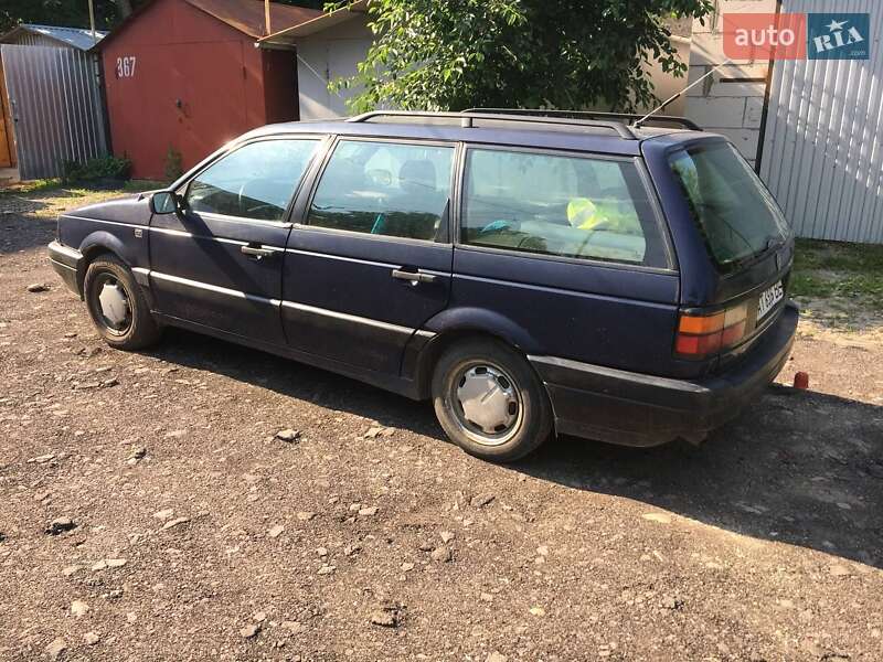 Універсал Volkswagen Passat 1991 в Коломиї