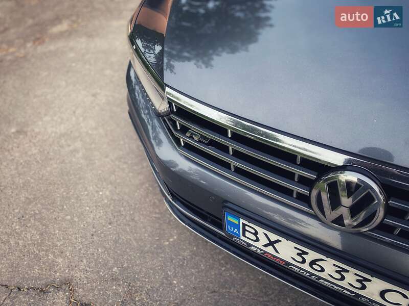 Универсал Volkswagen Passat 2015 в Киеве