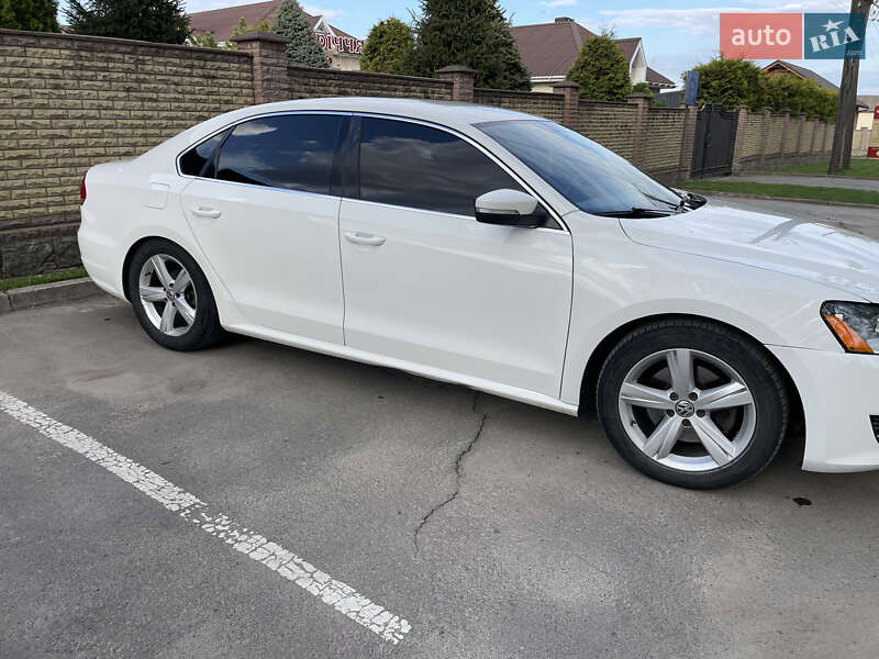 Седан Volkswagen Passat 2013 в Маньковке