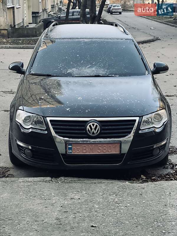 Універсал Volkswagen Passat 2010 в Долинській