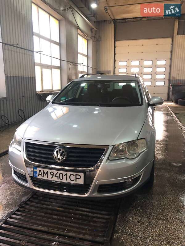 Универсал Volkswagen Passat 2007 в Звягеле