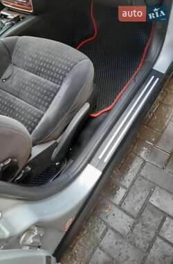 Седан Volkswagen Passat 2002 в Виннице