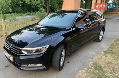 Універсал Volkswagen Passat 2015 в Черкасах