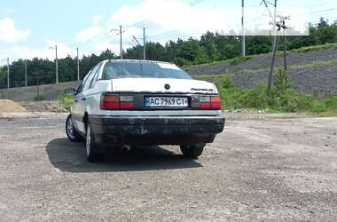 Седан Volkswagen Passat 1991 в Володимир-Волинському