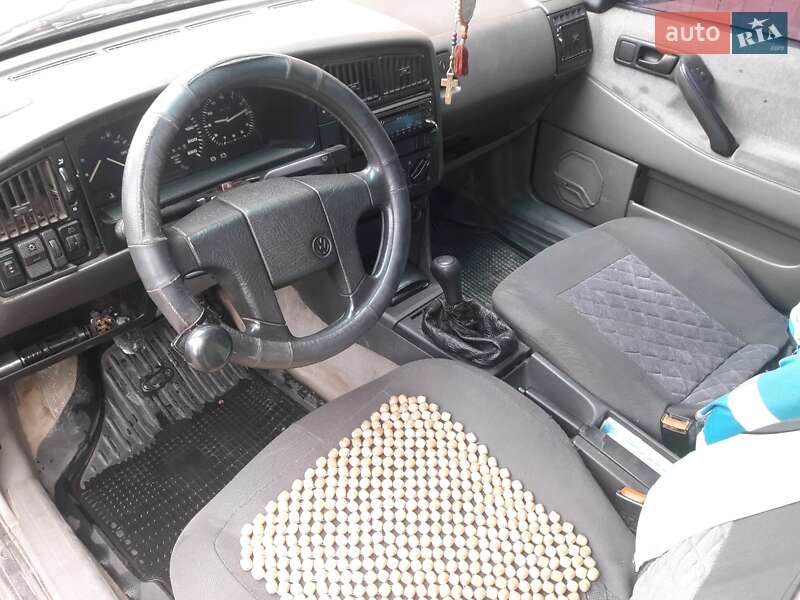 Седан Volkswagen Passat 1992 в Тернополі