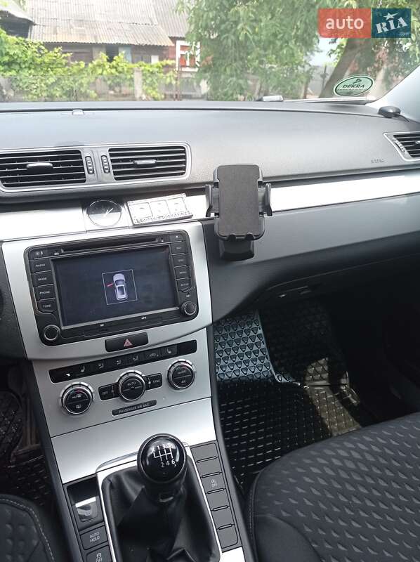 Универсал Volkswagen Passat 2012 в Ковеле