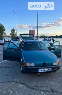 Універсал Volkswagen Passat 1991 в Києві