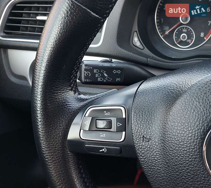 Седан Volkswagen Passat 2014 в Николаеве фото 18 Седан Volkswagen Passat 2014 в Николаеве