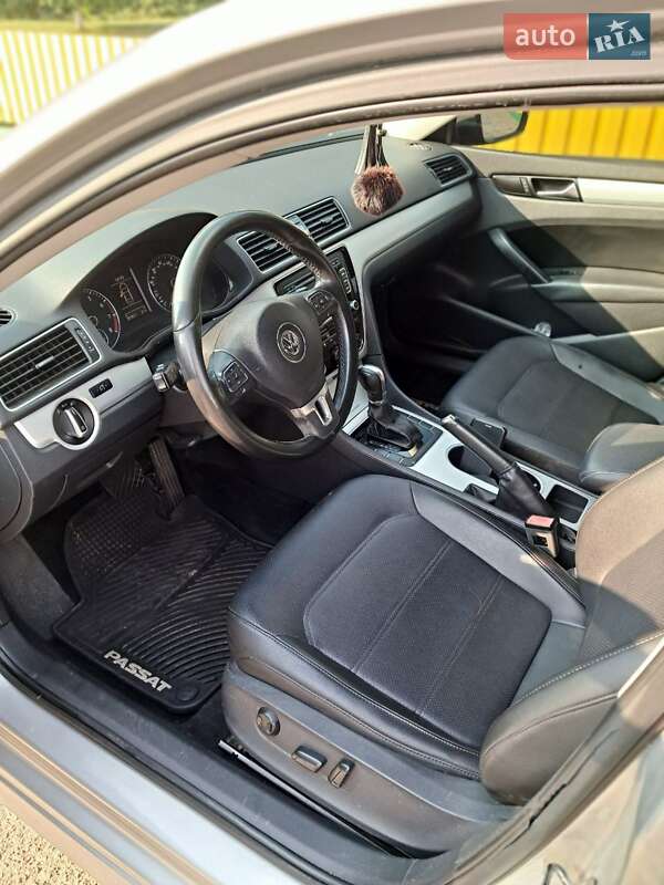 Седан Volkswagen Passat 2012 в Бершади
