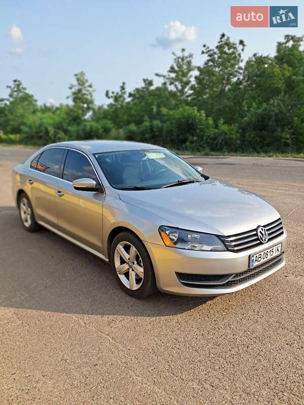 Седан Volkswagen Passat 2012 в Бершади