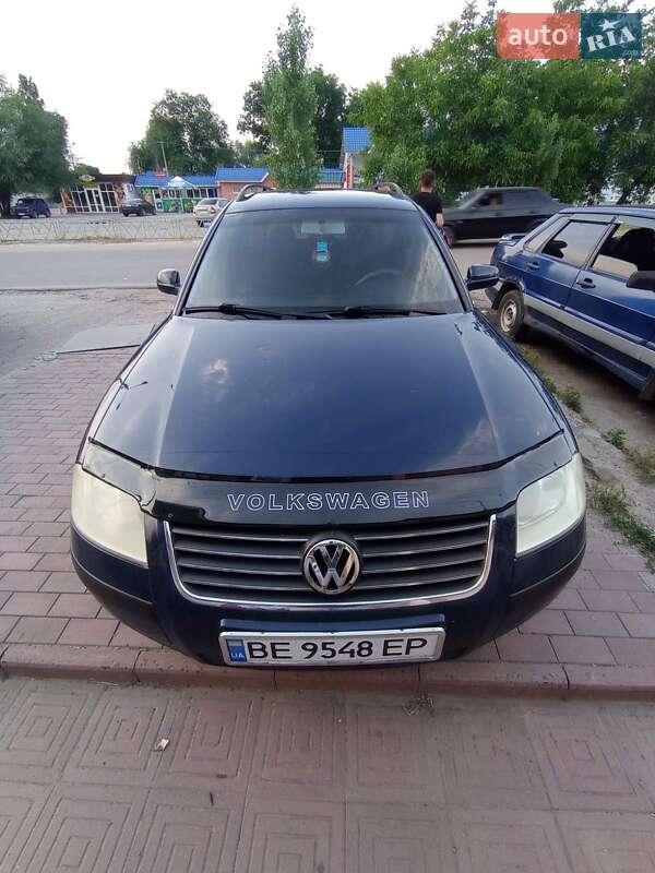 Универсал Volkswagen Passat 2001 в Братском
