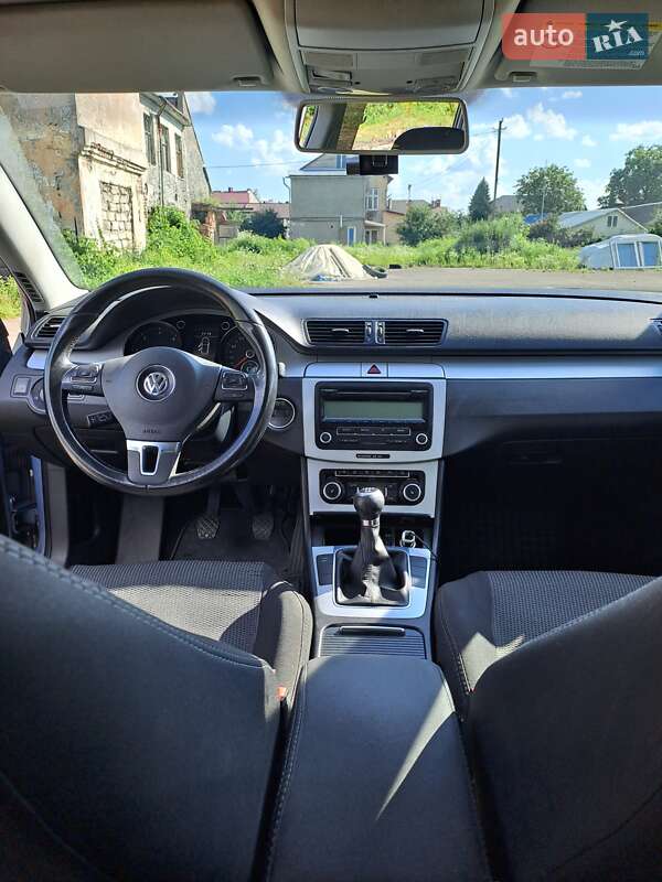 Универсал Volkswagen Passat 2010 в Самборе