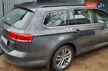 Универсал Volkswagen Passat 2015 в 