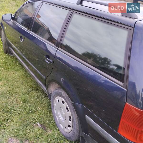 Універсал Volkswagen Passat 1998 в Тернополі