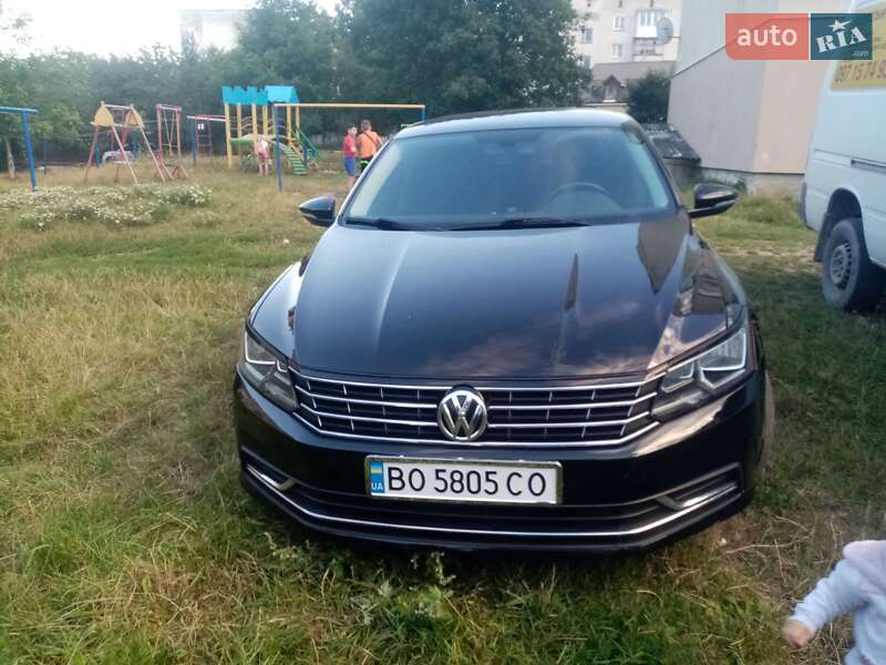 Седан Volkswagen Passat 2016 в Тернополе