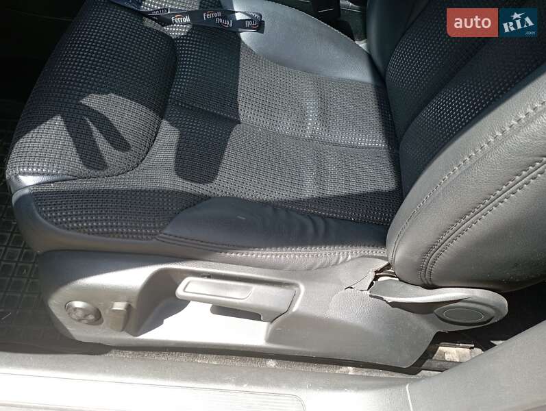 Седан Volkswagen Passat 2008 в Львове