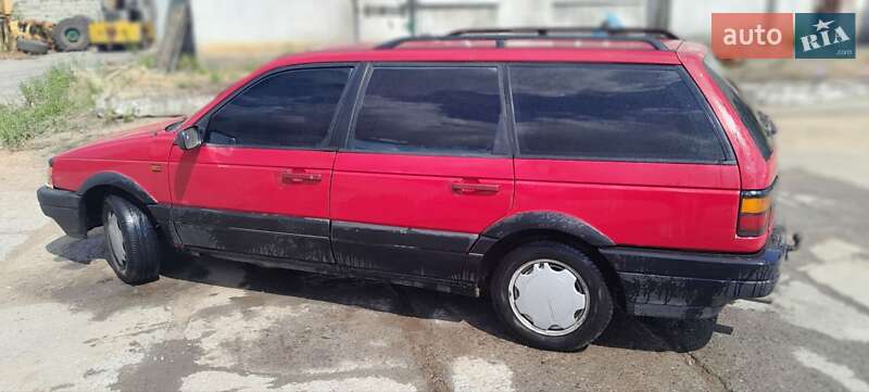 Универсал Volkswagen Passat 1992 в Николаеве