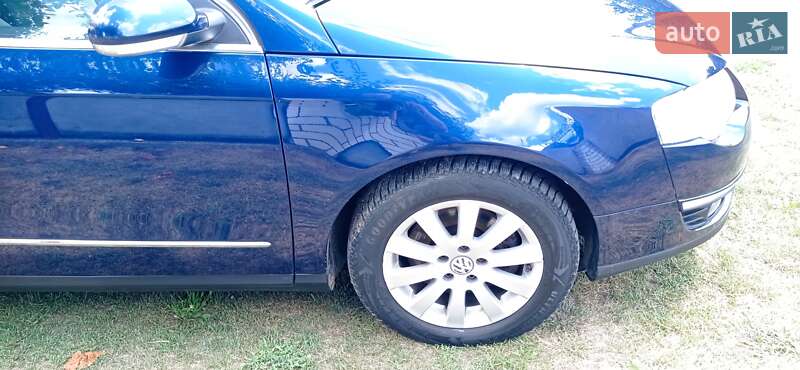 Универсал Volkswagen Passat 2005 в Киеве