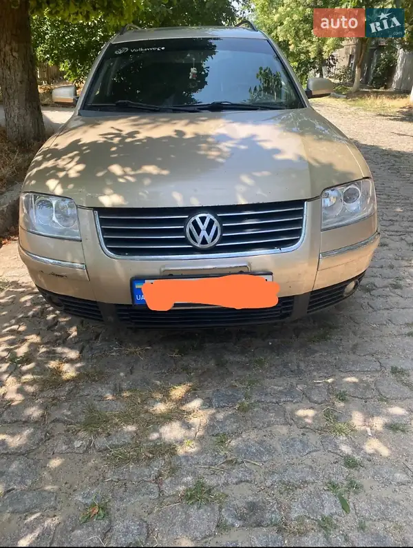 Универсал Volkswagen Passat 2002 в 