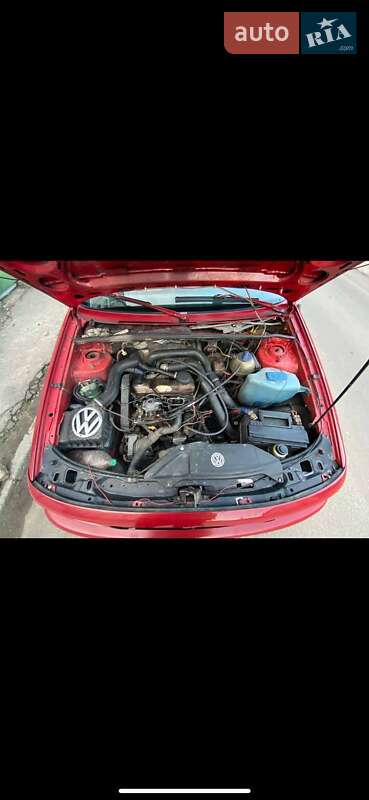 Универсал Volkswagen Passat 1991 в Одессе