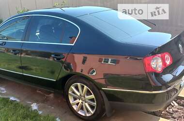 Седан Volkswagen Passat 2009 в Львове