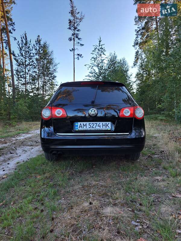 Универсал Volkswagen Passat 2005 в Житомире