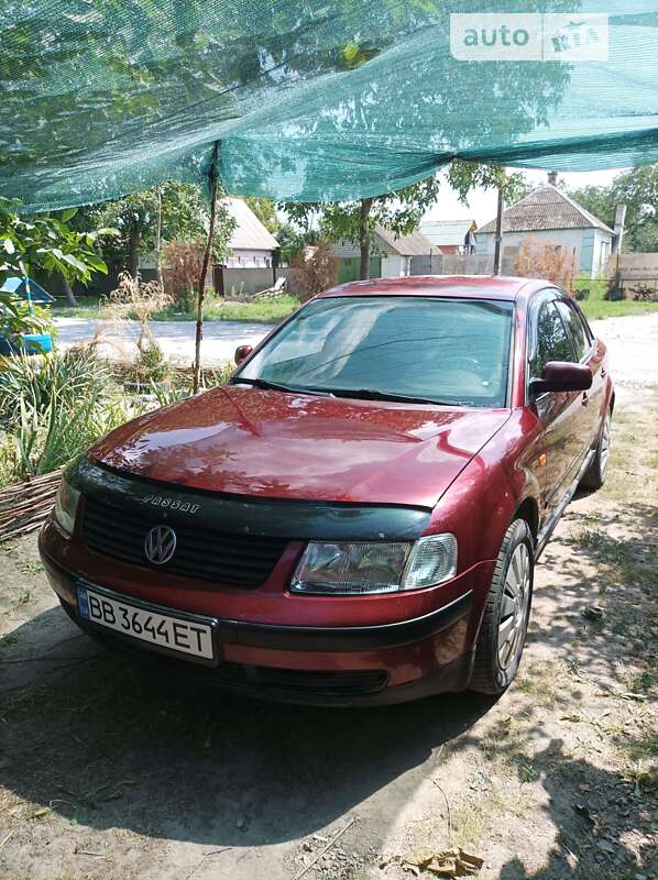 Седан Volkswagen Passat 1997 в 
