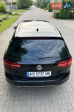 Универсал Volkswagen Passat 2015 в Ужгороде