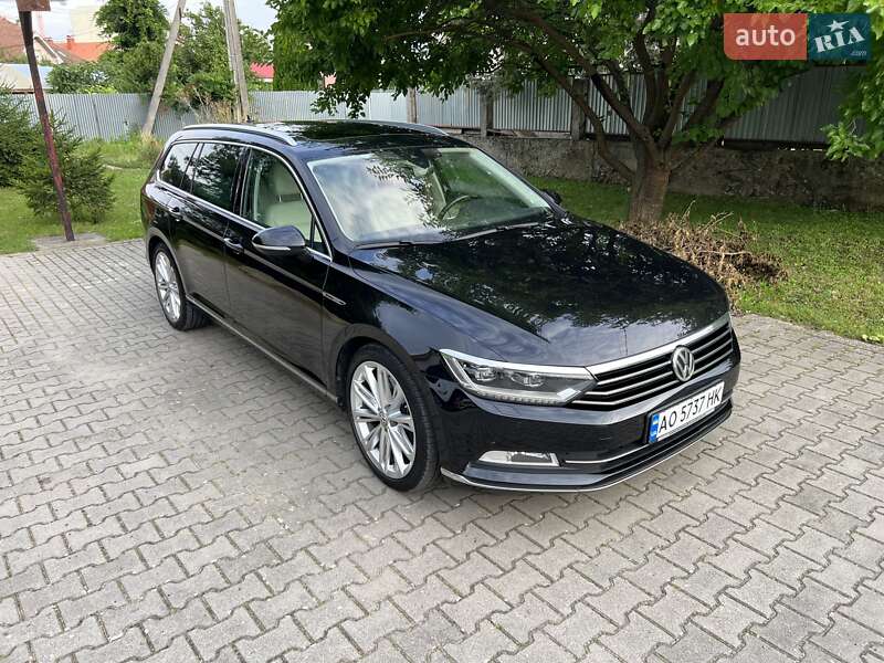 Універсал Volkswagen Passat 2015 в Ужгороді