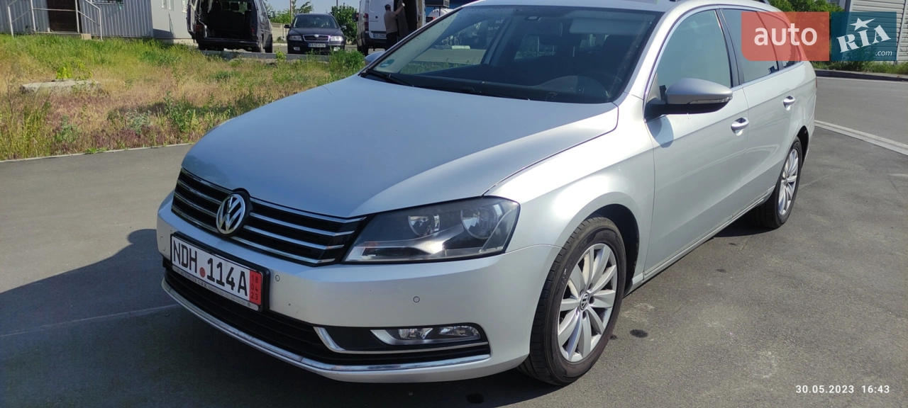 2010 Volkswagen Passat - мініатюра 39