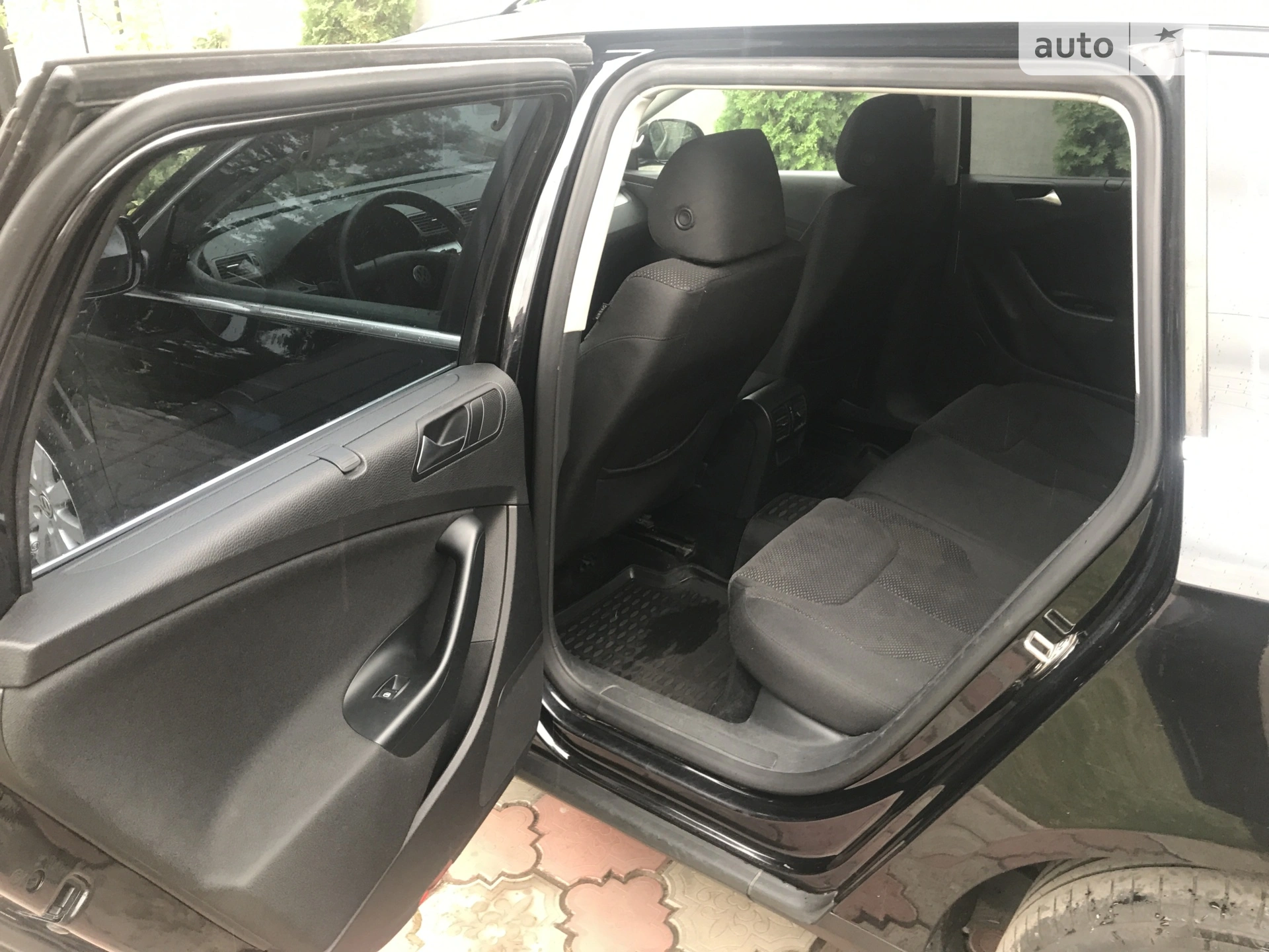2010 Volkswagen Passat - мініатюра 19