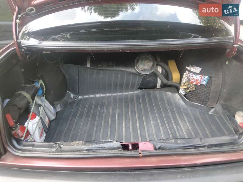 Седан Volkswagen Passat 1993 в Чернігові фото 4 Седан Volkswagen Passat 1993 в Чернігові